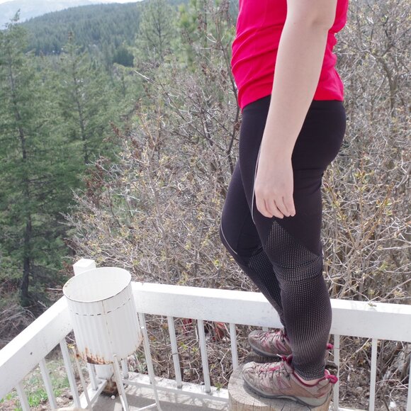 Black Perflex Size Medium Leggings - Picture 4 of 7